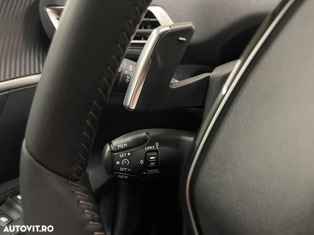 Peugeot 3008 1.5 BlueHDI 130 EAT8 Active Pack - 21