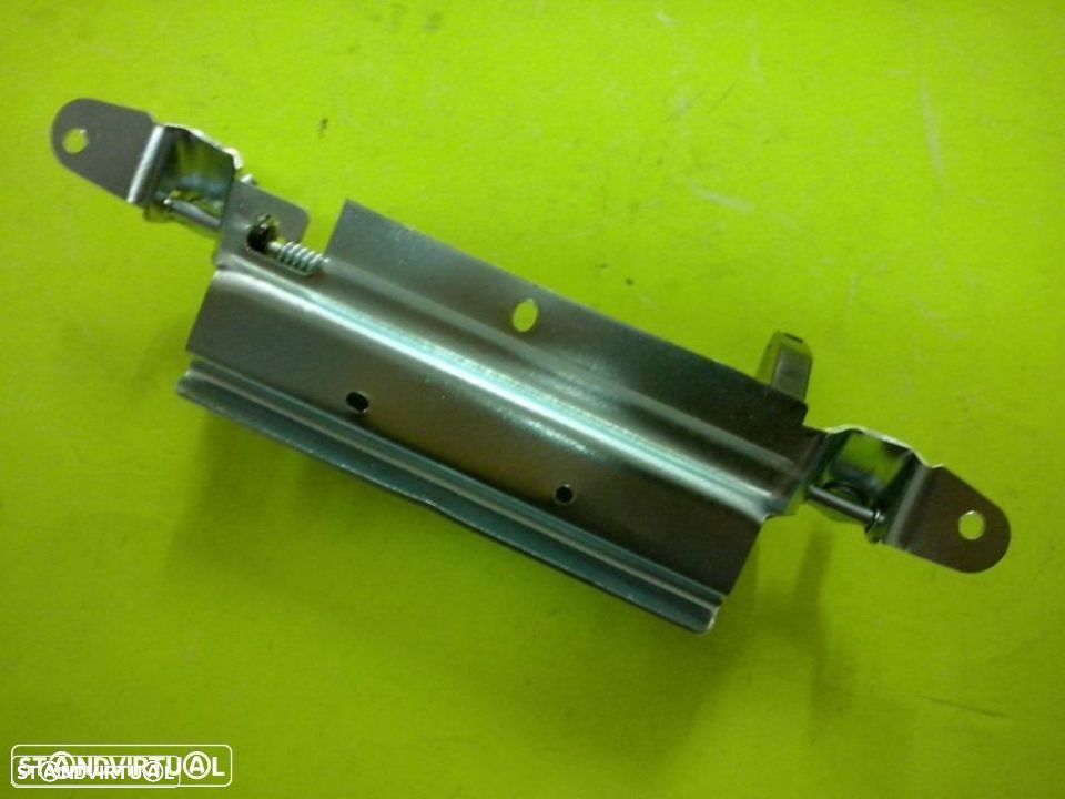 Manipulo da tampa mala Toyota Hiace 21lha2 e 21lk11 1989 até 2004 (Novo) - 2