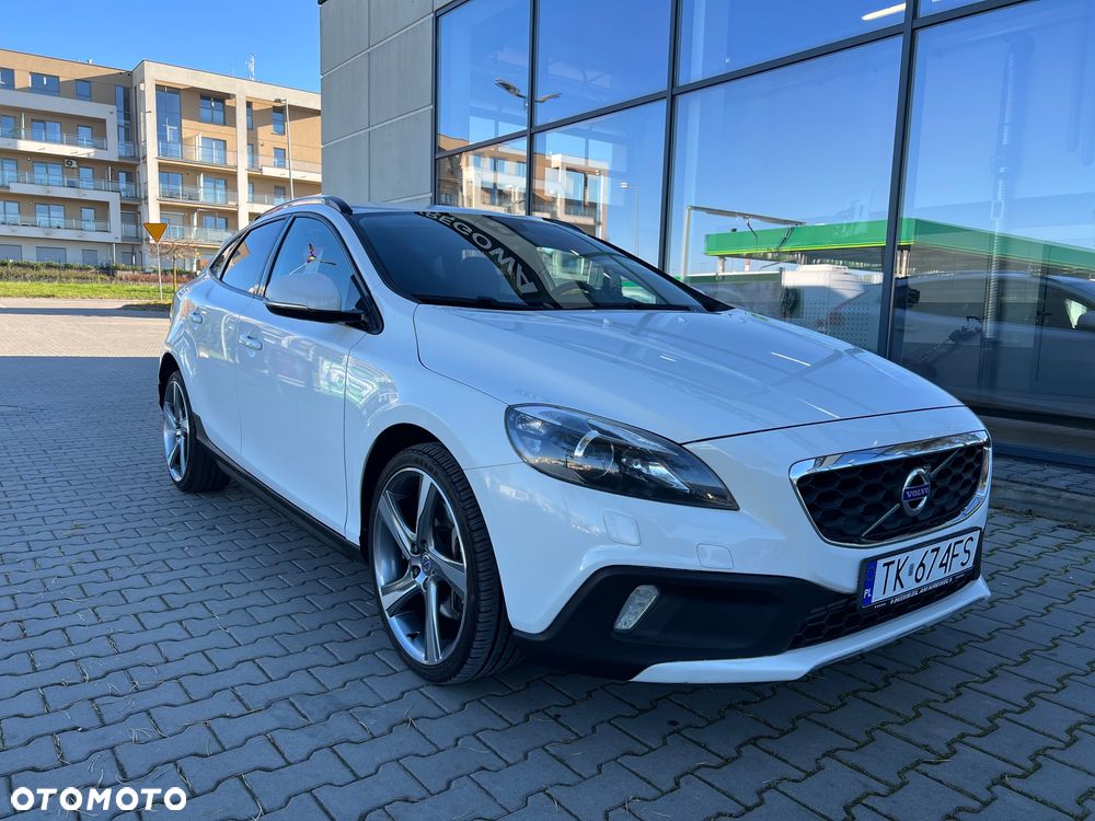 Volvo V40 D4 Momentum - 11