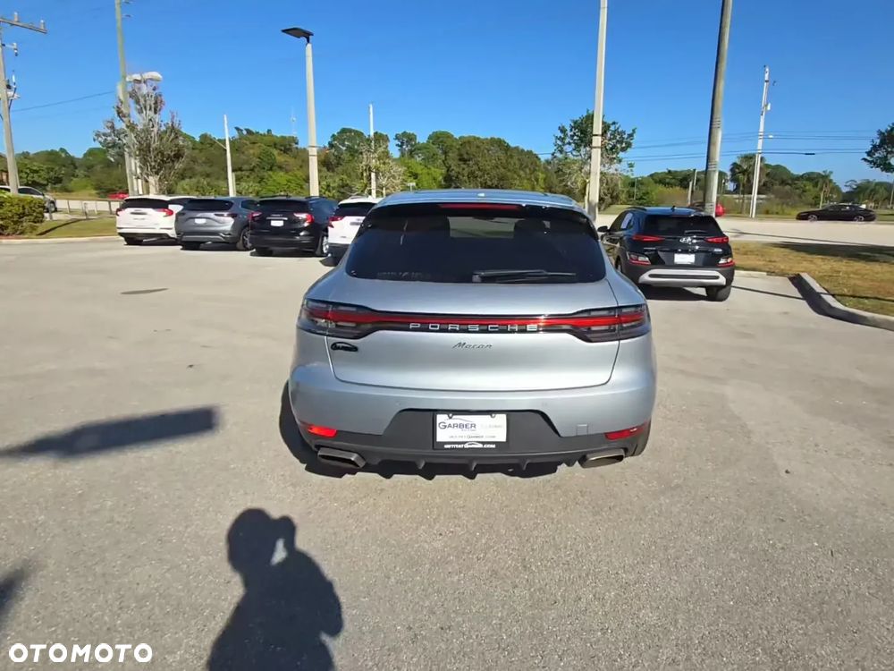 Porsche Macan Standard - 3