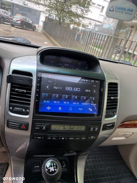 Toyota Land Cruiser - 5