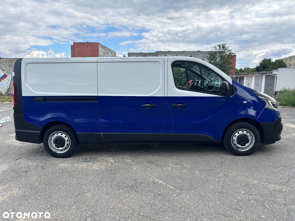 Renault Trafic - 12