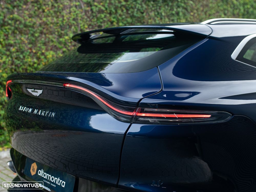Aston Martin DBX Standard - 13