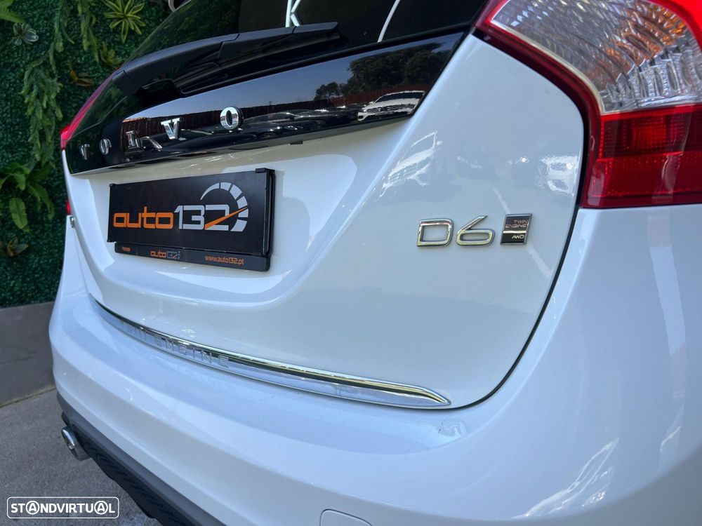 Volvo V60 2.4 D6 R-Design Sum.AWD Phev - 54