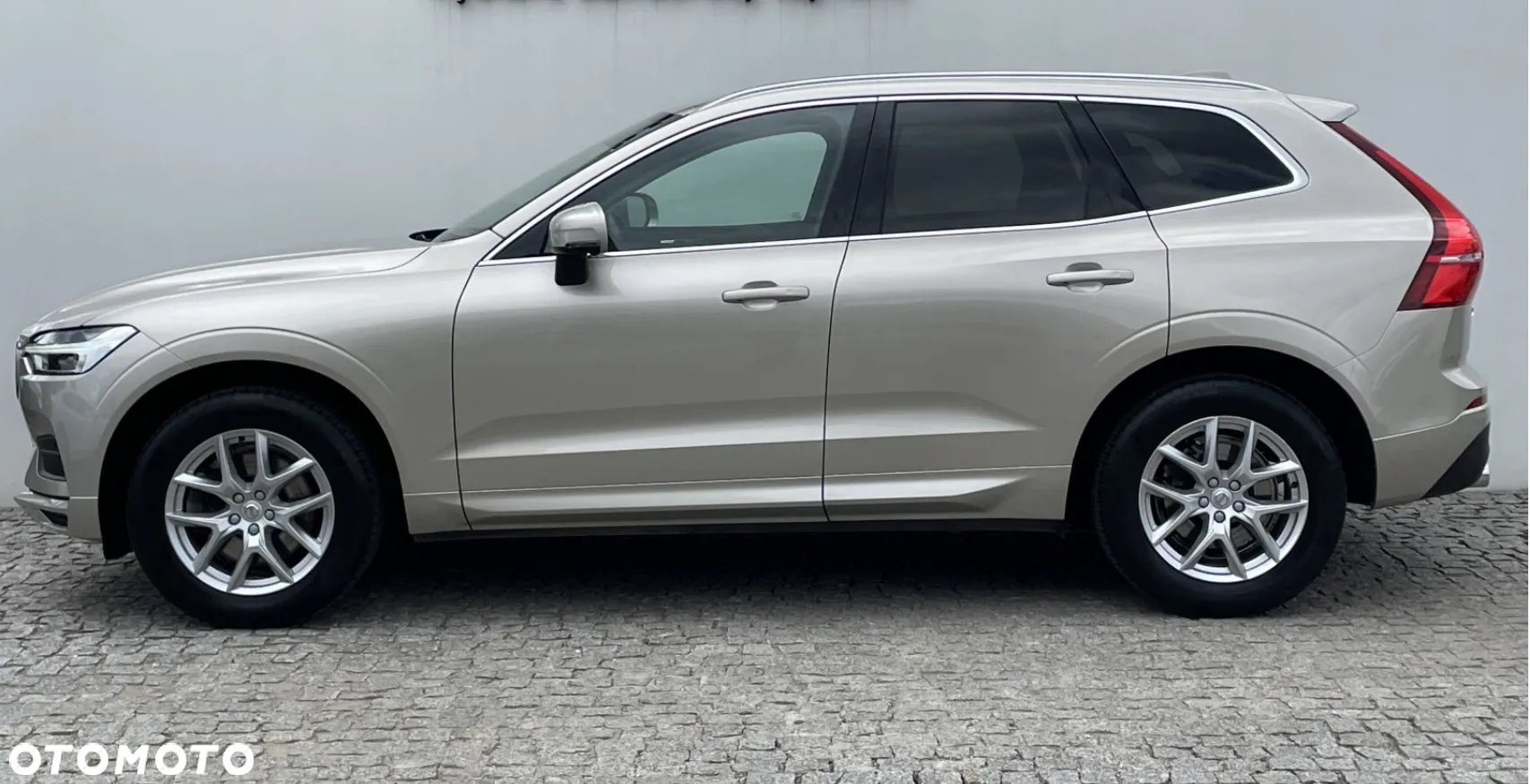 Volvo XC 60 D4 SCR Momentum - 2