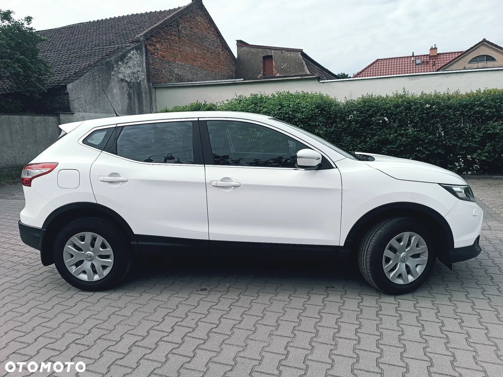 Nissan Qashqai 1.2 DIG-T N-Connecta - 2