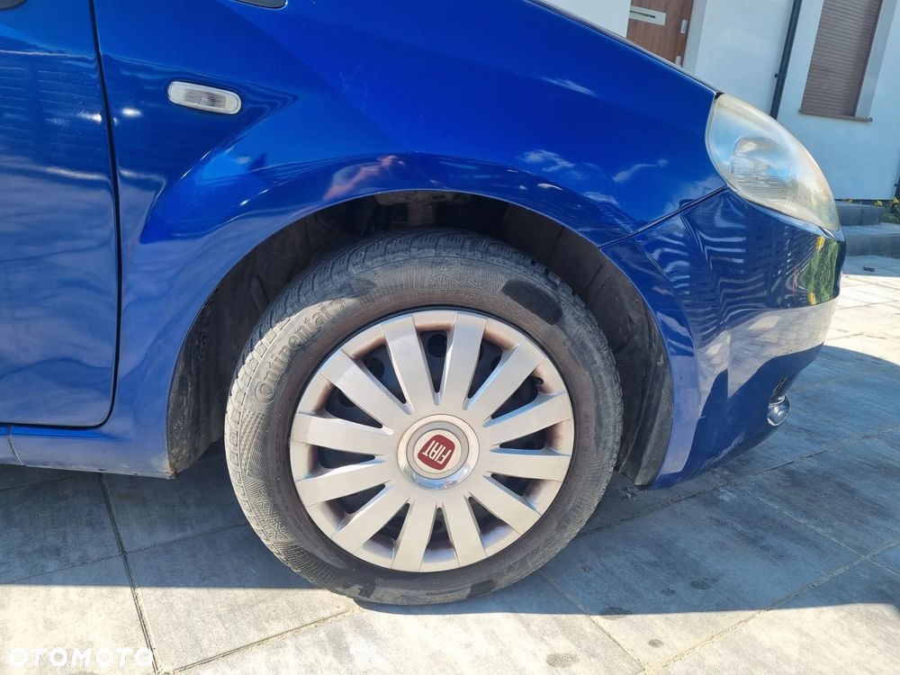 Fiat Punto 1.2 8V Active - 21