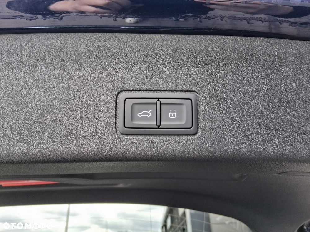 Audi Q3 Sportback - 14