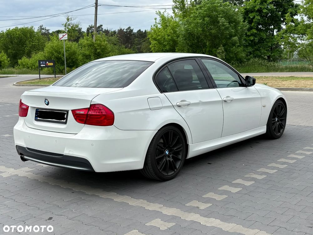 BMW Seria 3 320i Edition Sport - 4