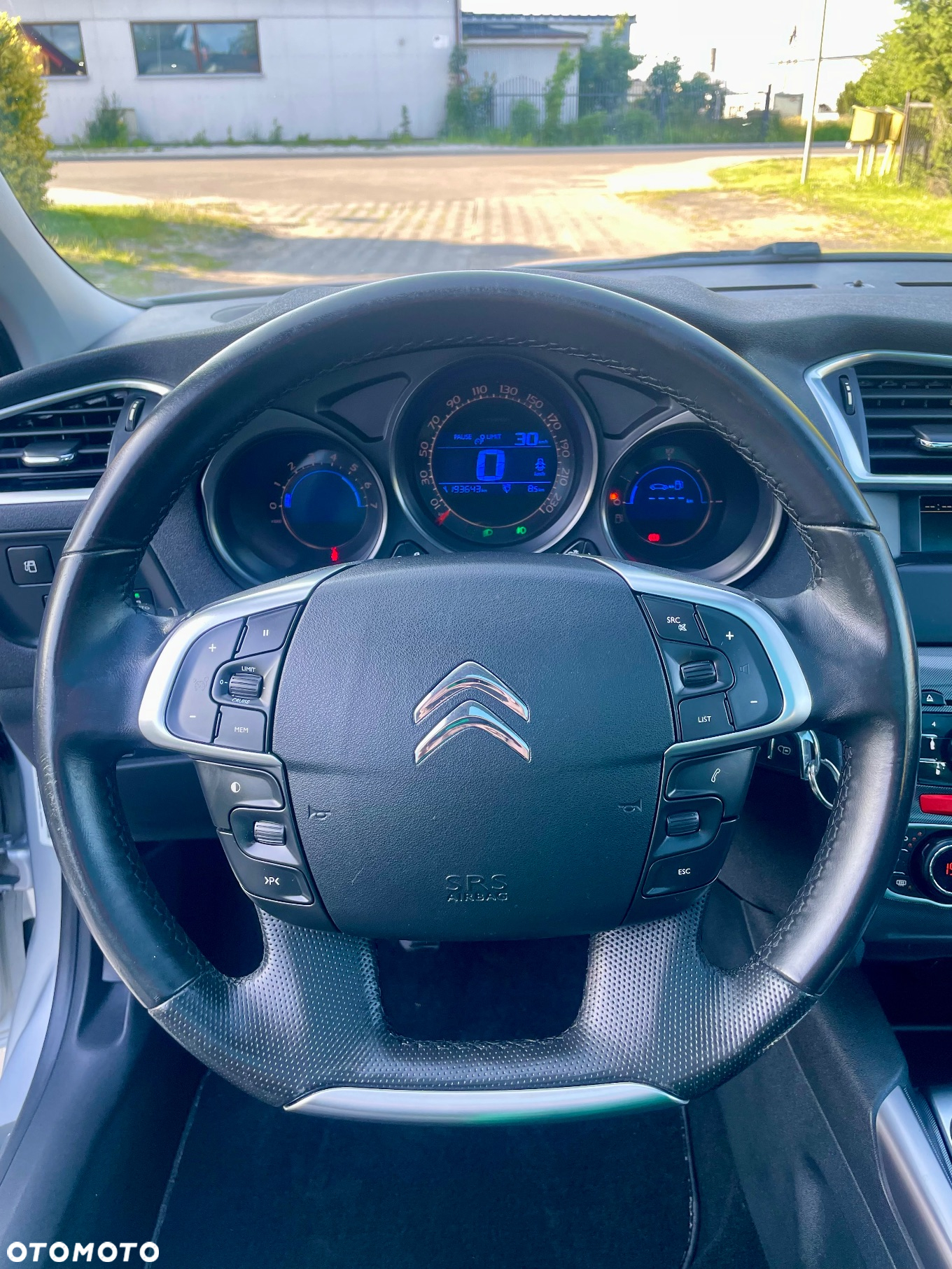 Citroën C4 1.6 HDi Exclusive - 26
