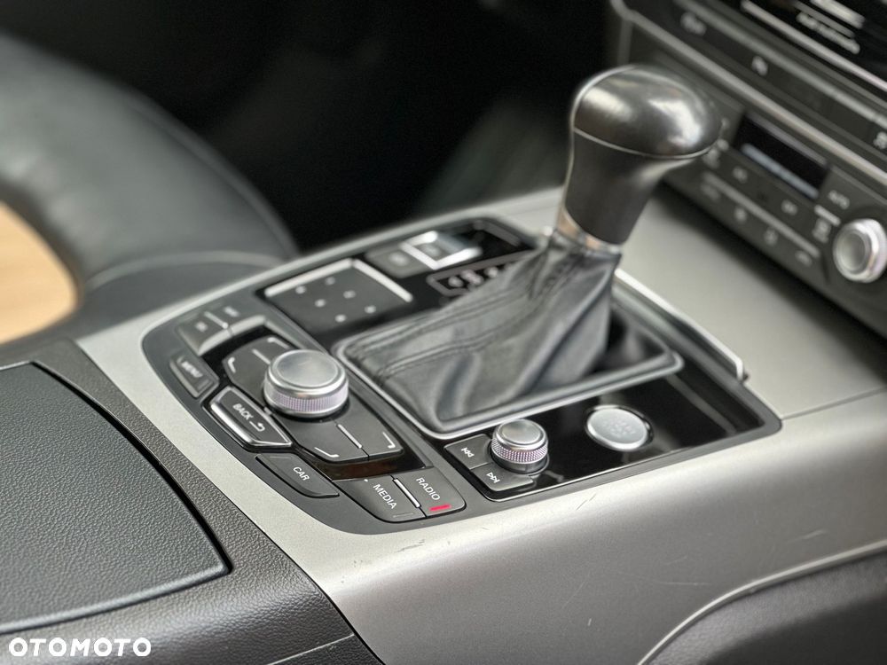 Audi A6 Avant 2.0 TDI DPF multitronic - 15