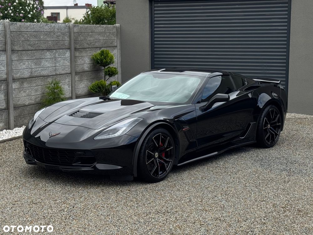 Chevrolet Corvette - 1