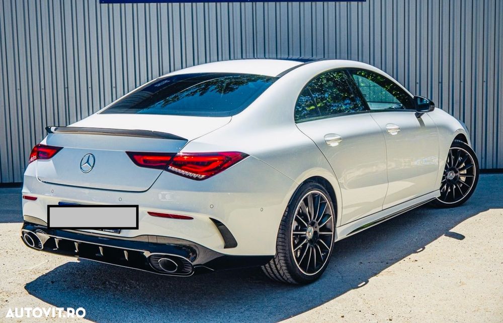 Mercedes-Benz CLA 35 AMG 4MATIC Coupe - 3