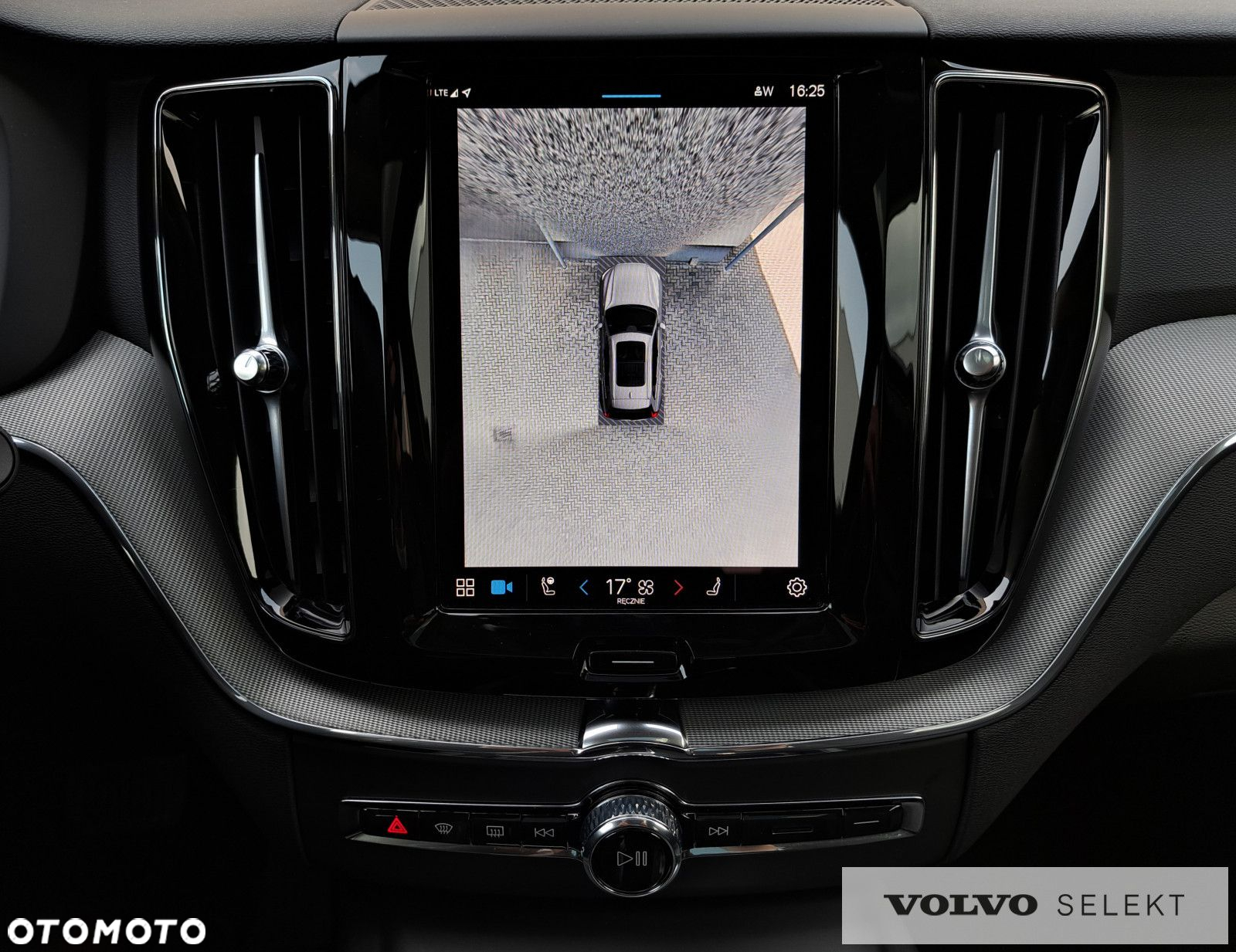 Volvo XC 60 - 25