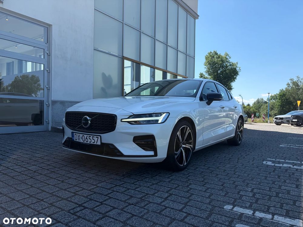 Volvo S60 B4 B Plus Dark - 1