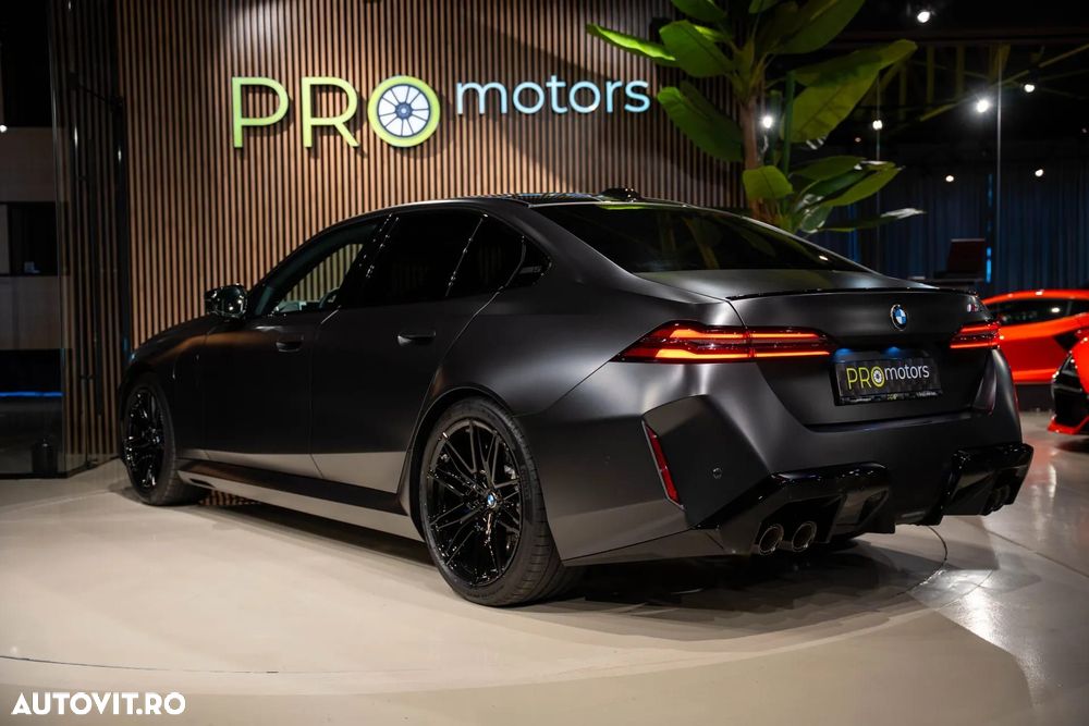 BMW M5 - 24