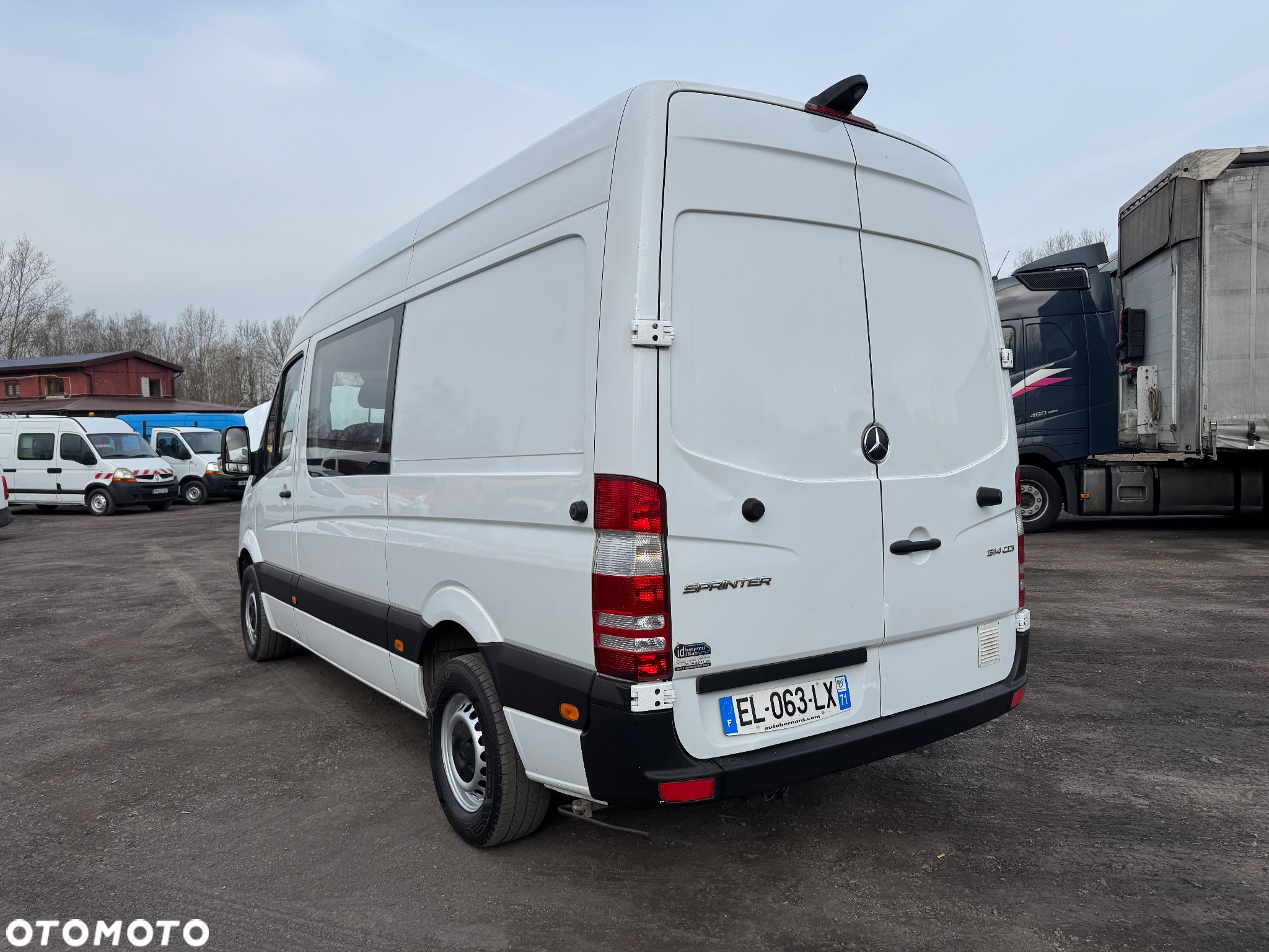 Mercedes-Benz Sprinter 2017r. Brygadówka Klima NAVI 2 x Parktronic Przetwornica 230V Belka Sygnalizacyjna Kamera LIFT - 21