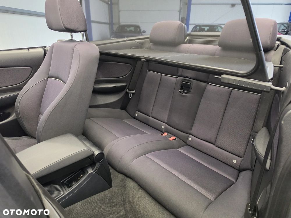 BMW Seria 1 118i Edition Sport - 24
