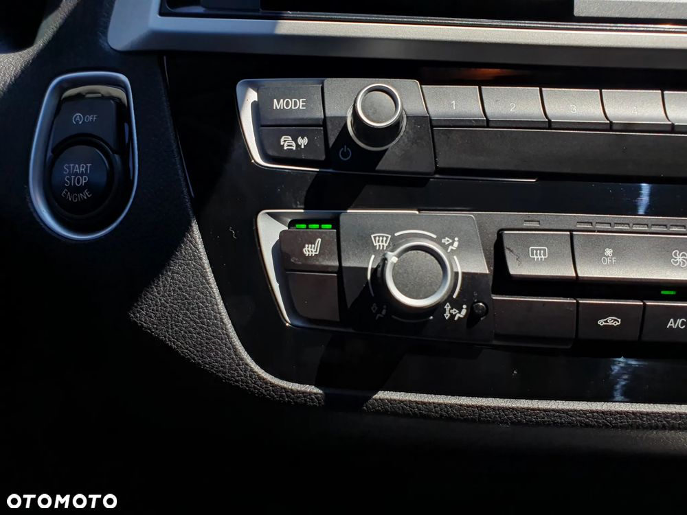 BMW Seria 1 118i Advantage - 22