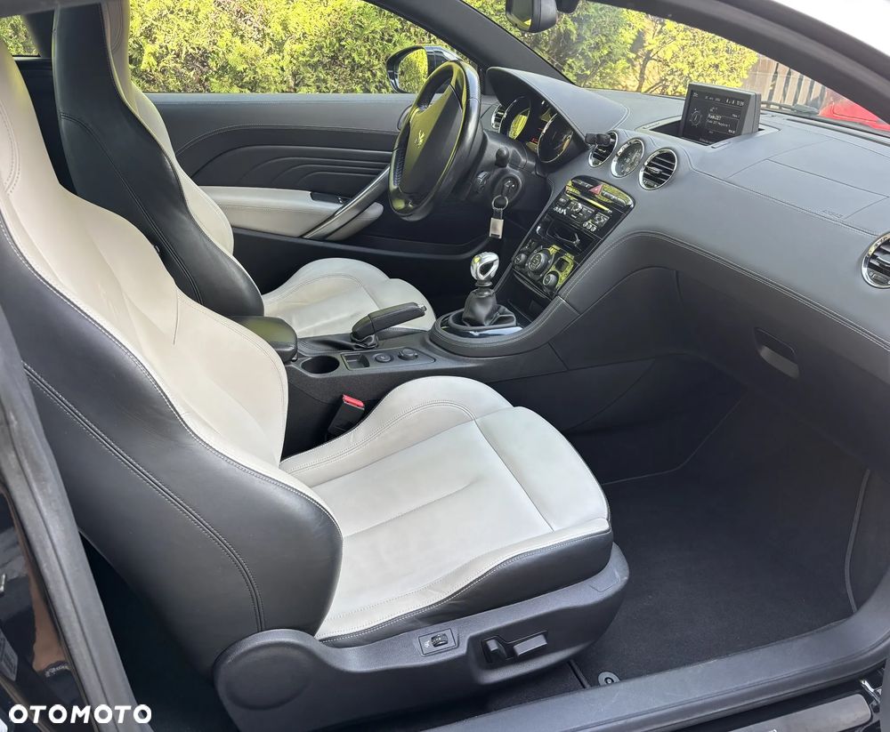 Peugeot RCZ 1.6 THP - 13