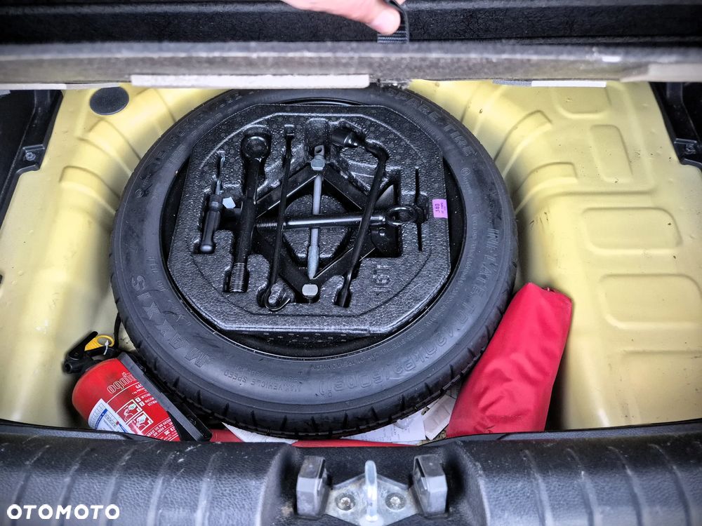 Kia Stonic 1.4 L - 37
