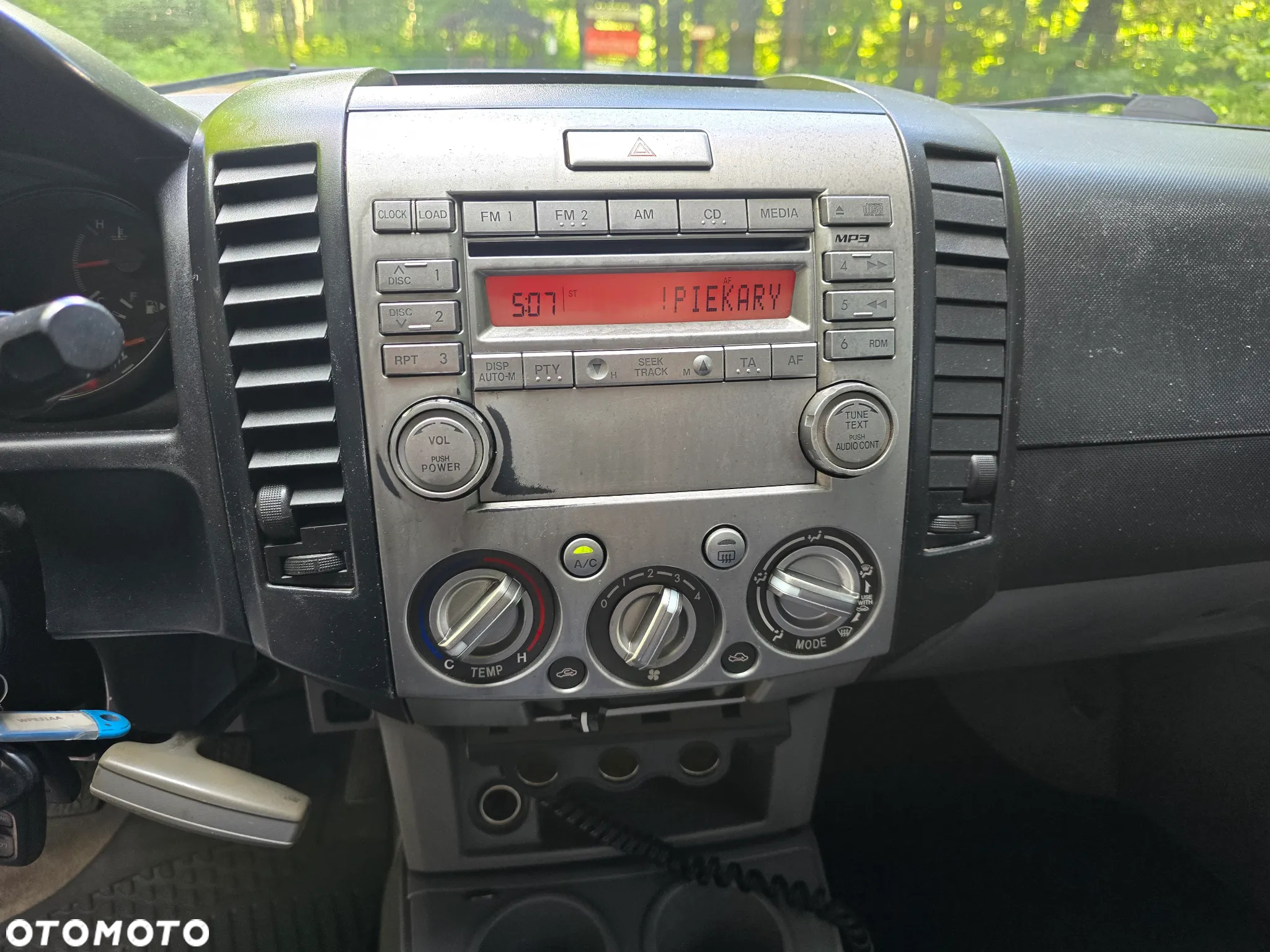 Ford Ranger - 13
