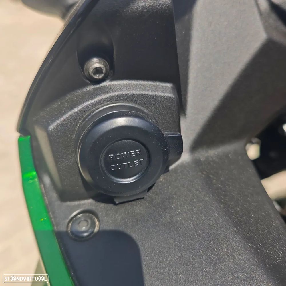 Kawasaki Ninja 1100 SX SE TOURER - 8