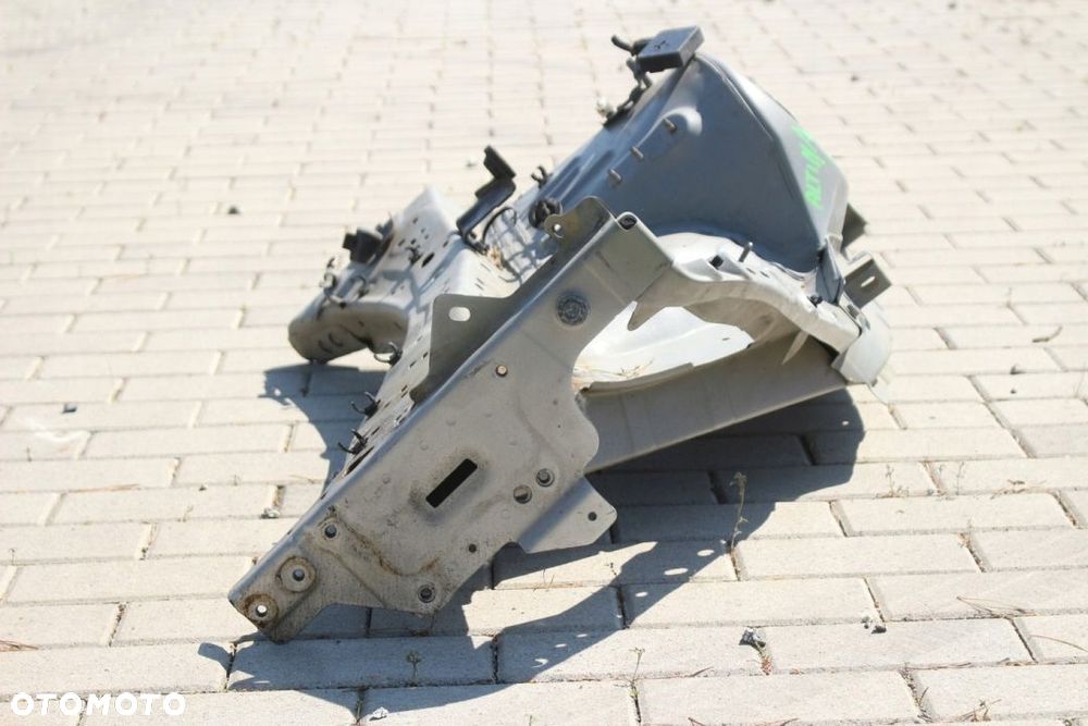 Podłużnica Lewy Przód Fartuch Kielich Altima L32 - 8