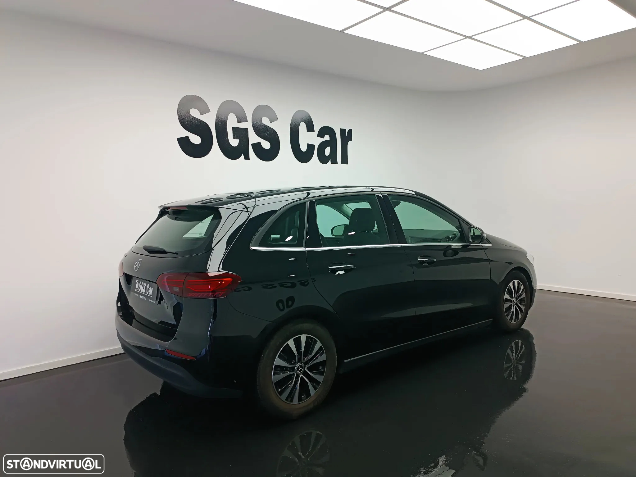 Mercedes-Benz B 200 d - 4