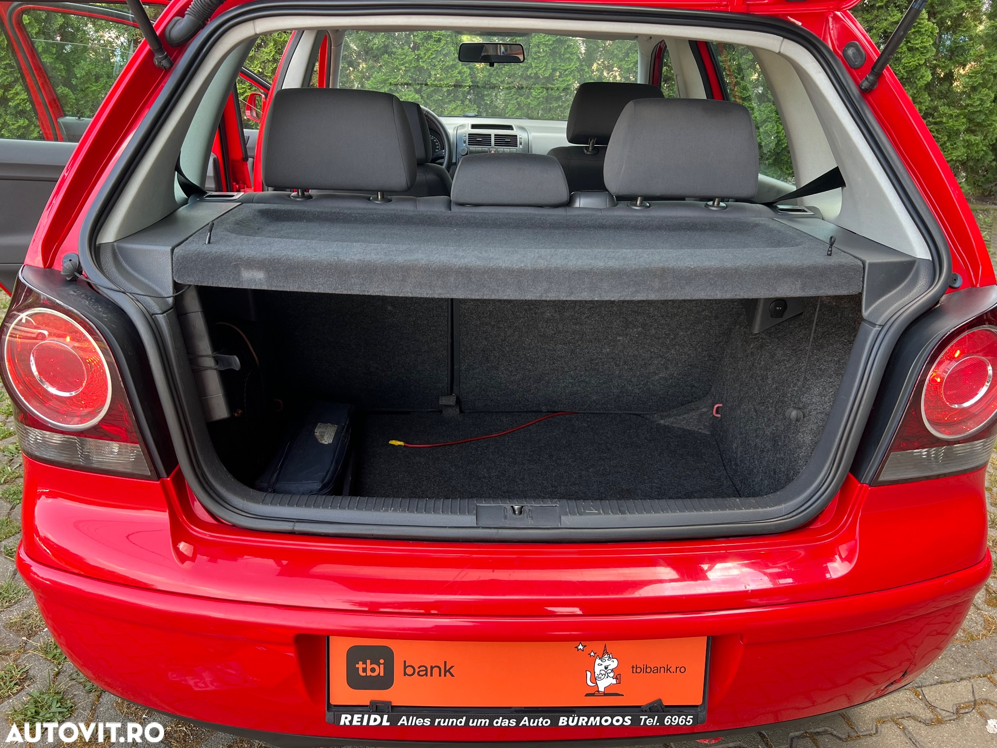 Volkswagen Polo 1.4 TDI Attractive - 14