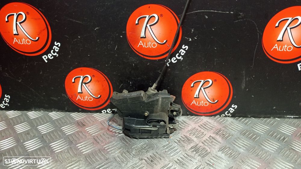 Fecho Da Porta Frente Esq Mercedes-Benz Vito / Mixto Caixa (W639) - 1