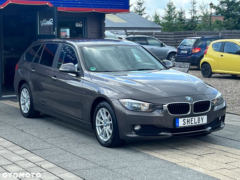 BMW Seria 3 318d Blue Performance Modern Line - 4