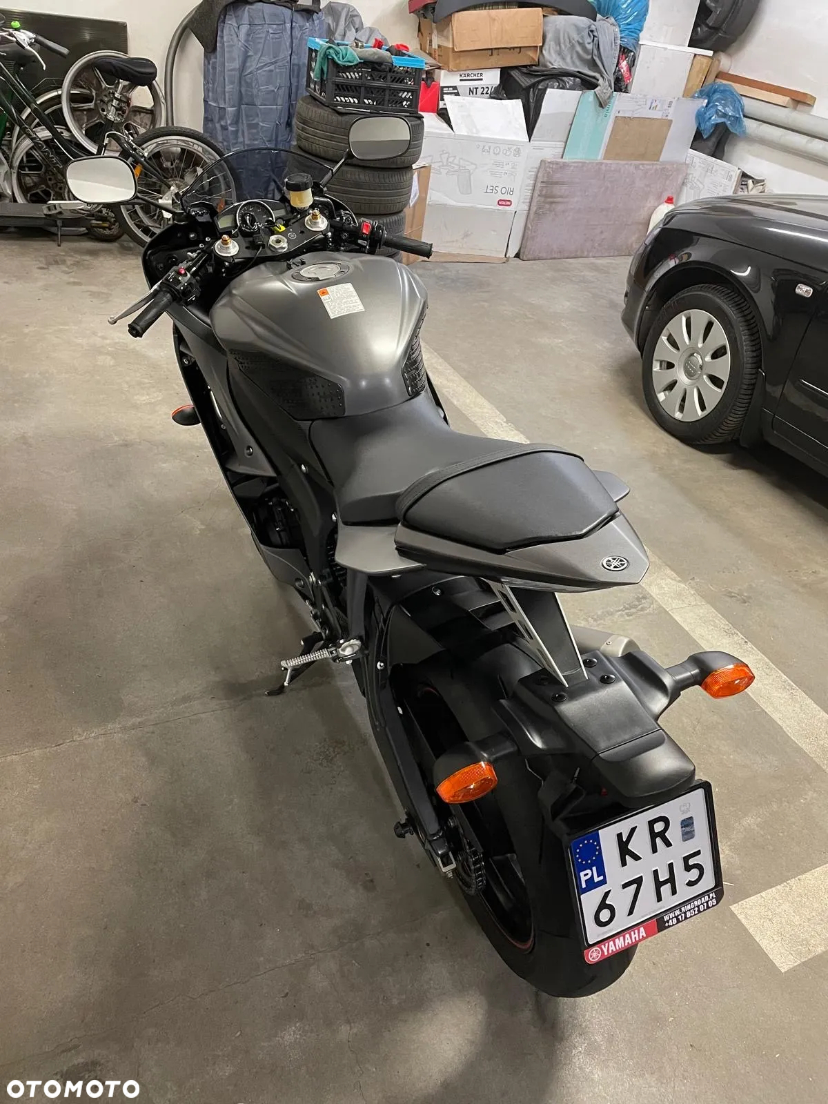 Yamaha R6 - 4