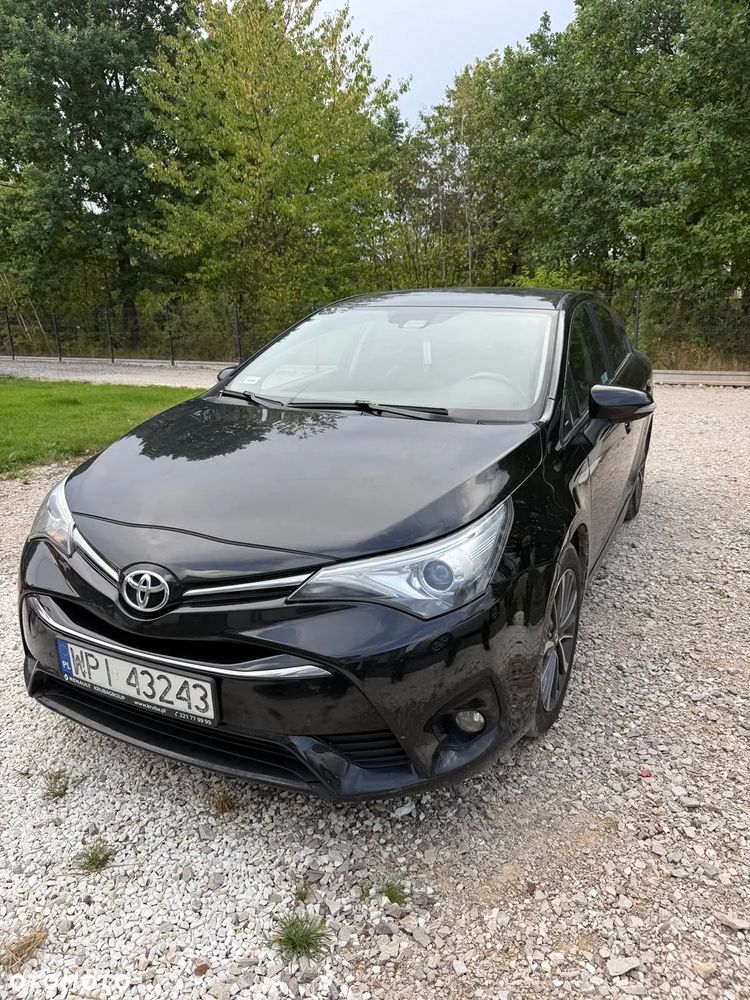 Toyota Avensis 2.0 D-4D Premium - 1
