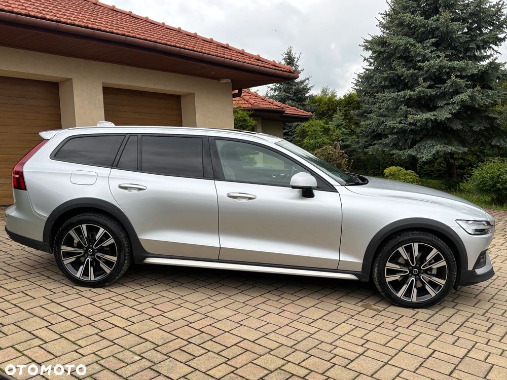 Volvo V60 Cross Country Pro B4 D AWD - 7