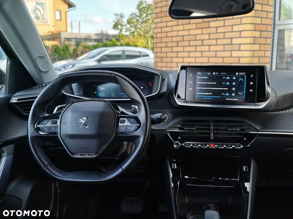 Peugeot 2008 1.5 BlueHDi Allure S&S EAT8 - 7