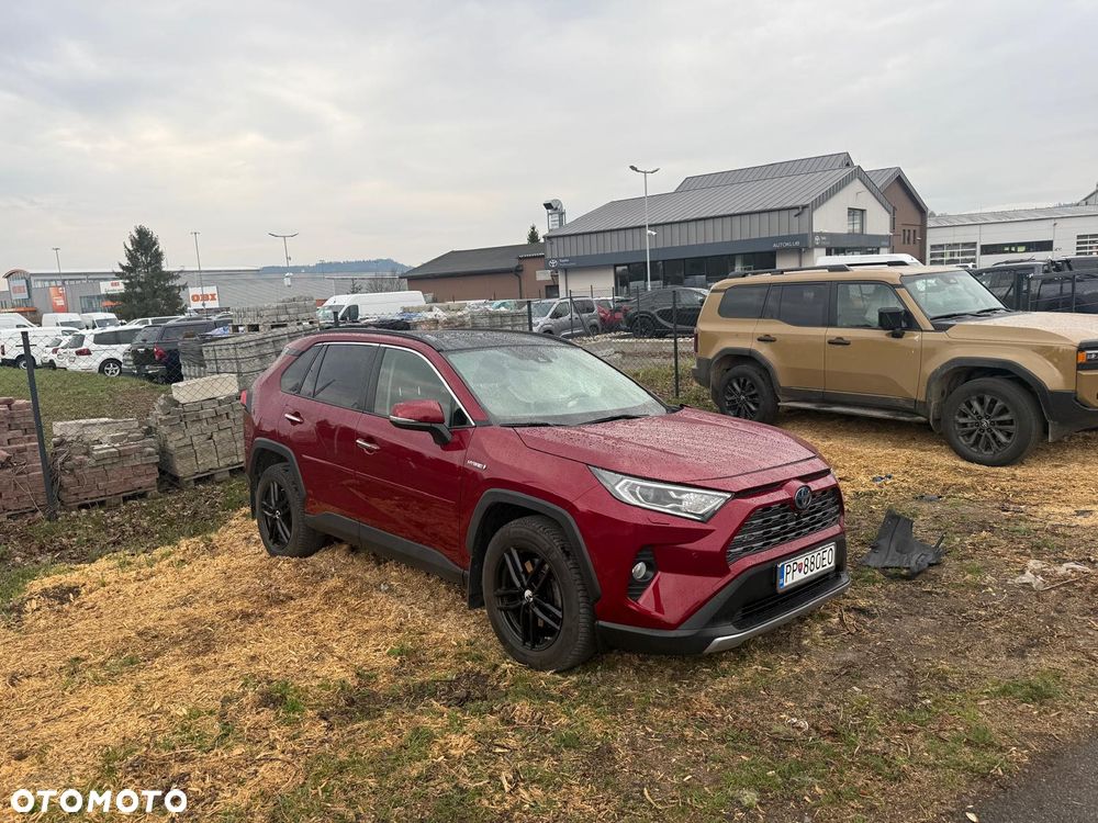 Toyota RAV4 - 16