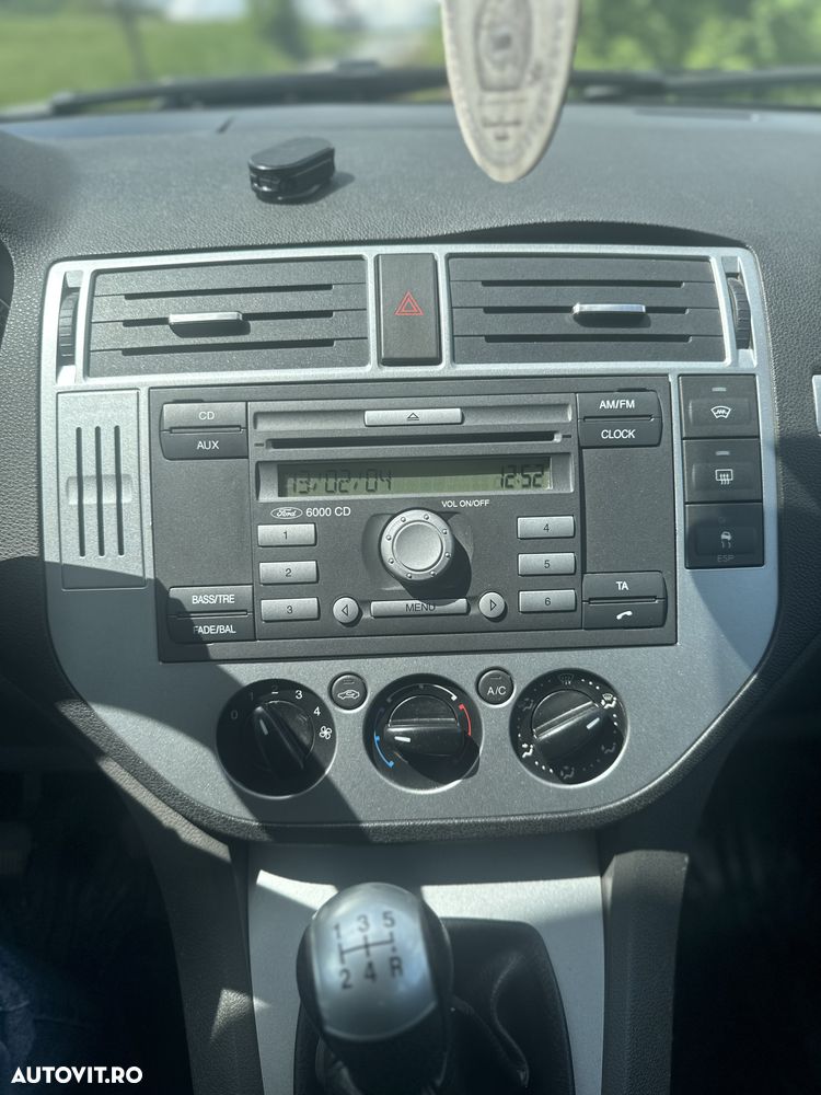 Ford C-Max - 13