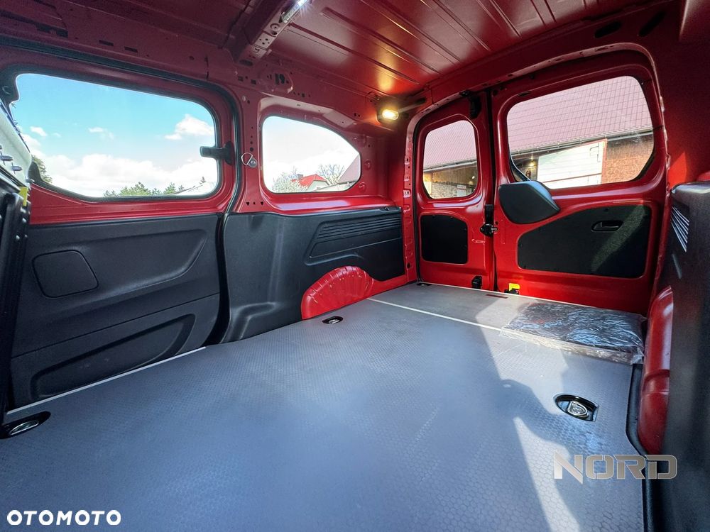 Peugeot Partner 4x4 1.5 Long Premium - 17