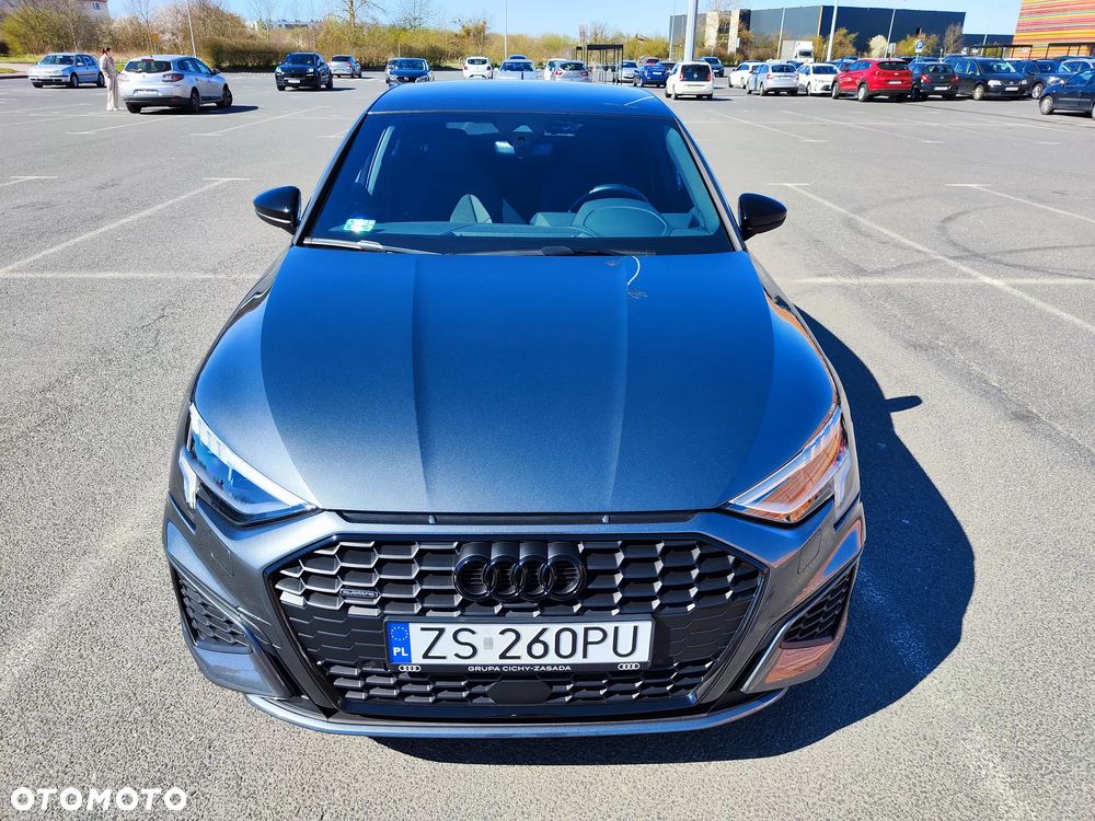 Audi A3 Sportback 40 TFSI Quattro S Line S tronic - 1