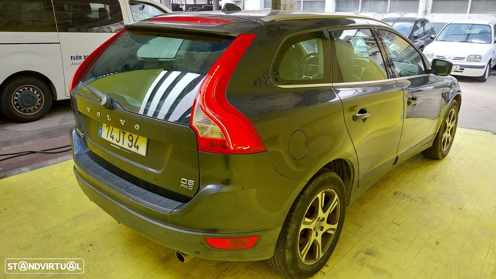 Volvo XC 60 D5 Momentum - 26
