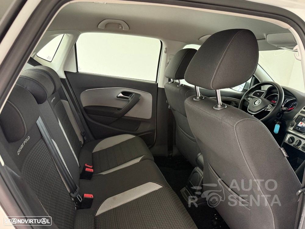 VW CrossPolo - 19