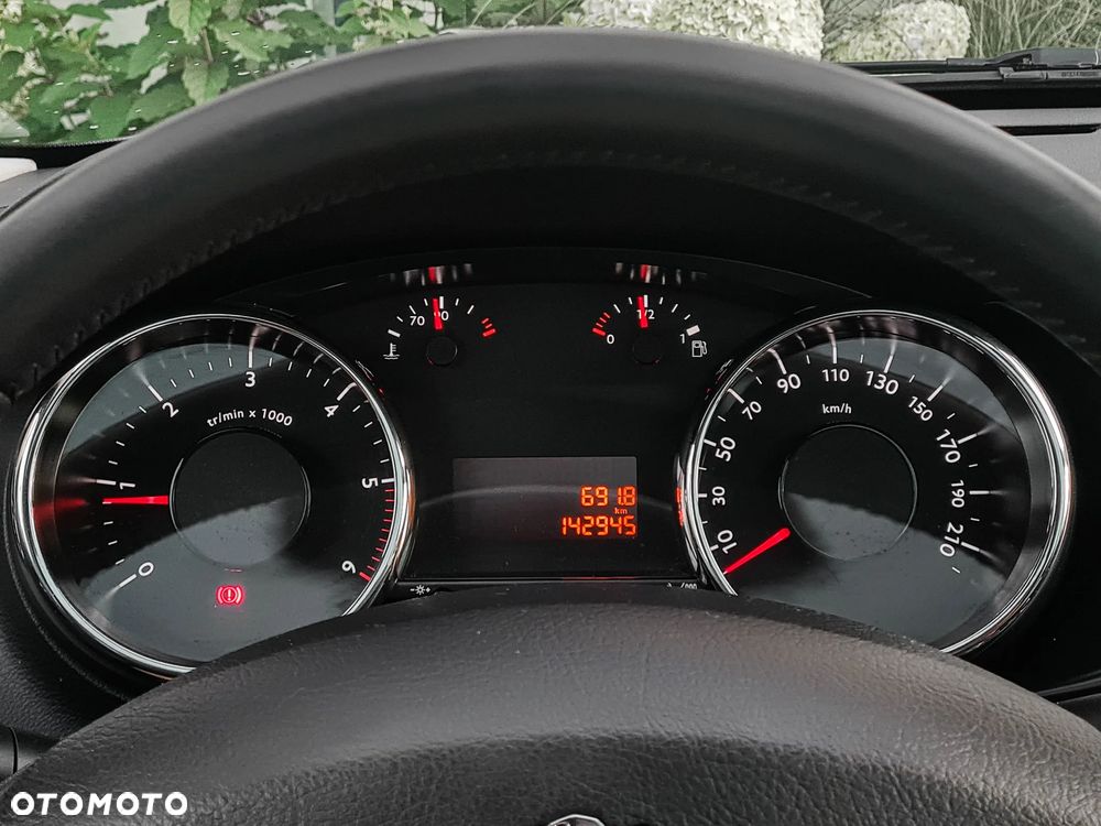 Peugeot 3008 1.6 HDi Style - 27