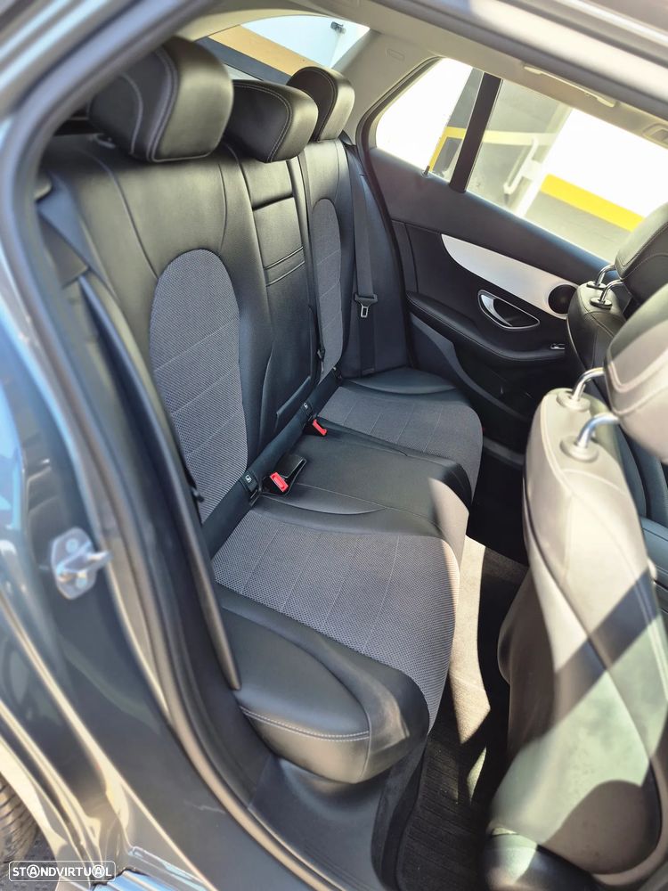 Mercedes-Benz C 220 d Station 9G-TRONIC AMG Line - 23