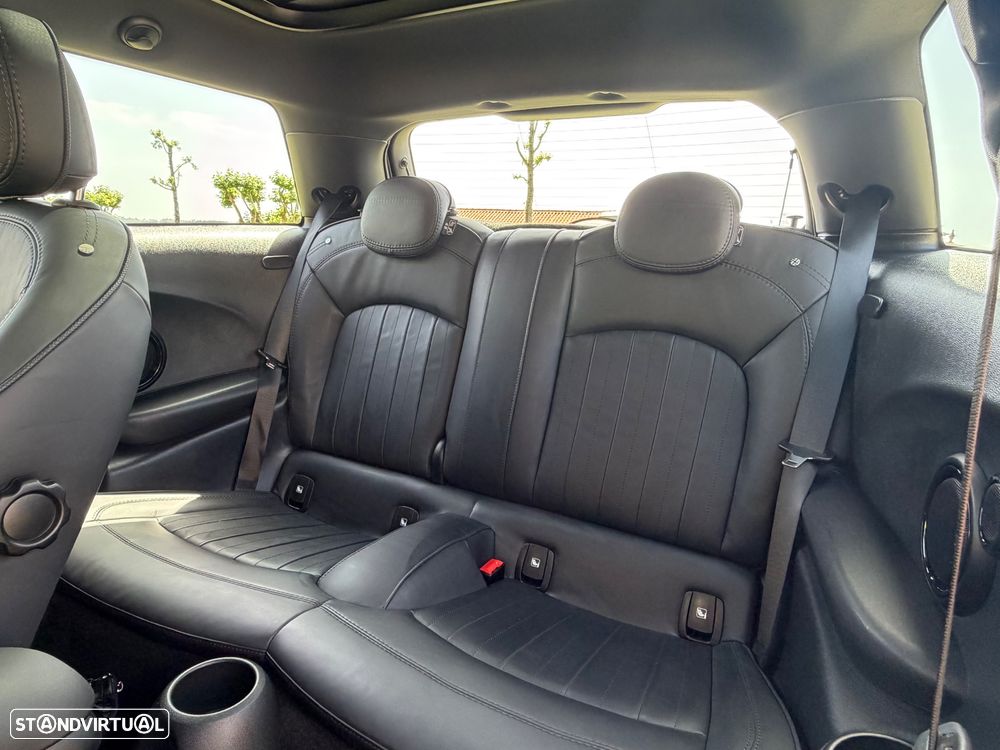 MINI 3 Portas Cooper SE Yours - 26