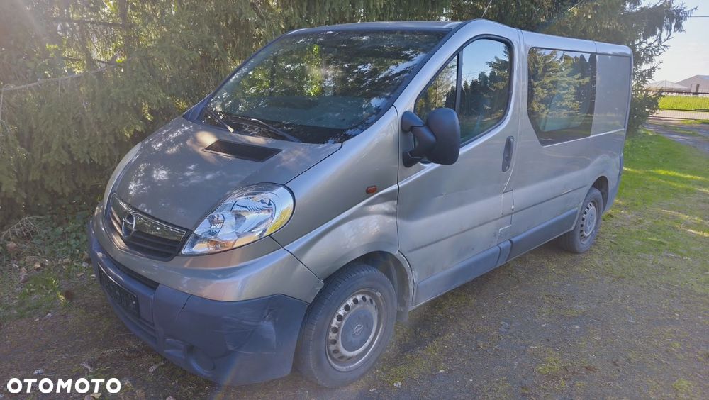 Opel Vivaro - 2