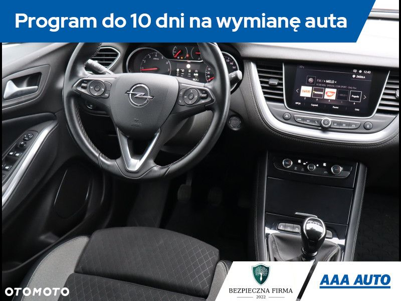 Opel Grandland X - 8