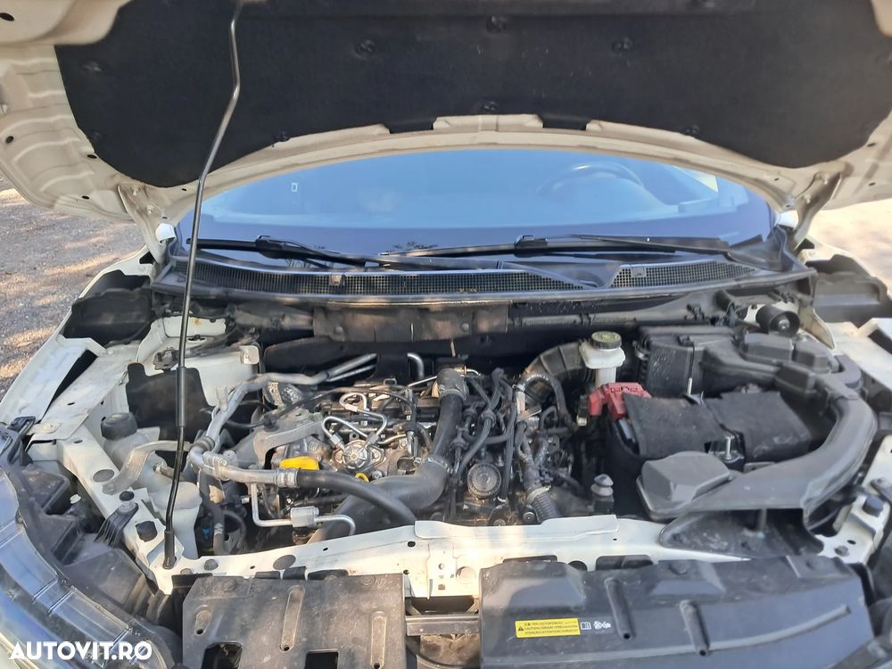 Nissan Qashqai 1.3 157CP 2WD DCT N-Connecta - 32