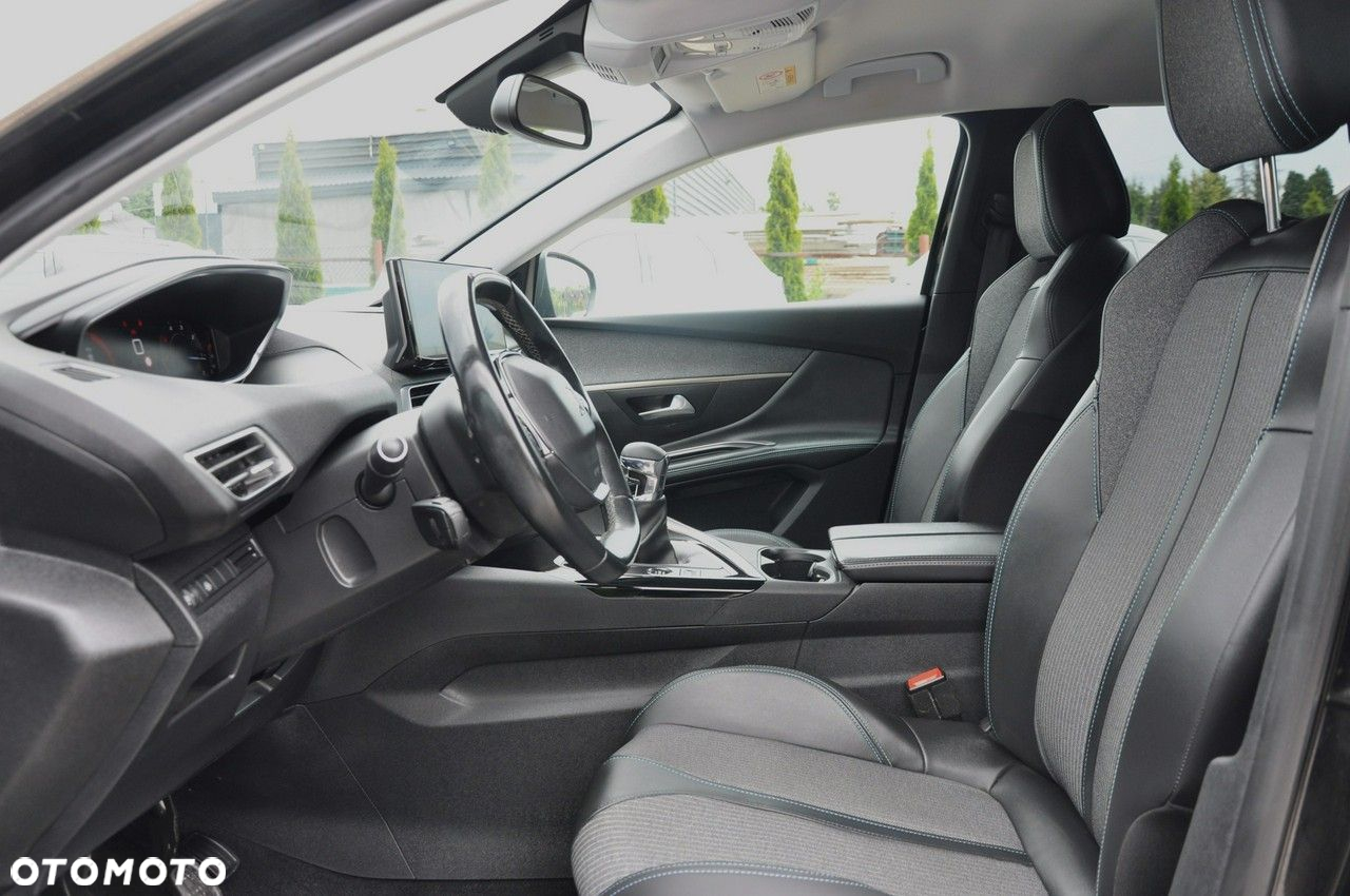 Peugeot 5008 1.5 BlueHDi Allure S&S - 15