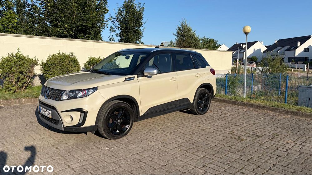 Suzuki Vitara 1.4 Boosterjet Premium 4WD - 2